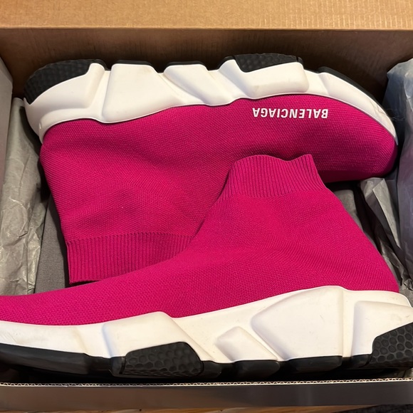 Authentic Balenciaga Sneakers - Picture 1 of 9